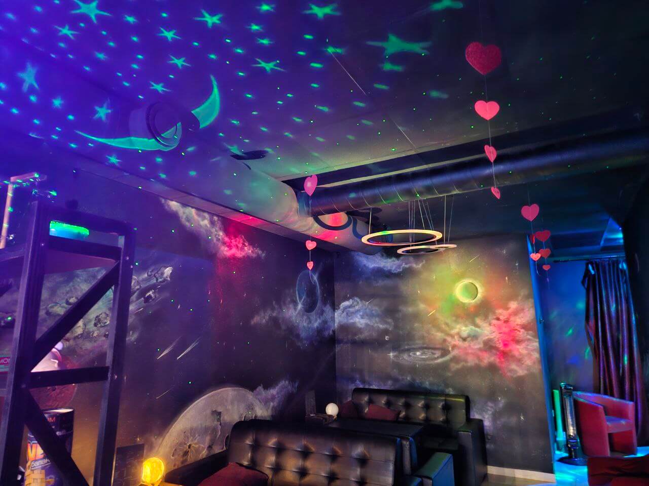 Gallery 18